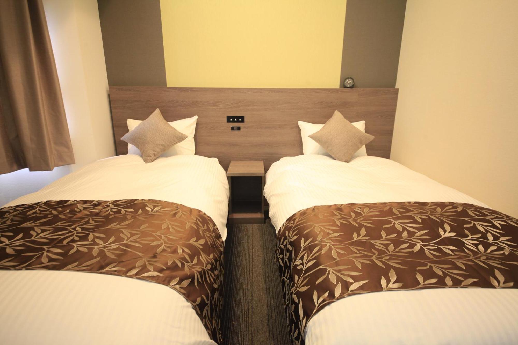 Hotel Sunshine Ουτσουνομίγια Δωμάτιο φωτογραφία